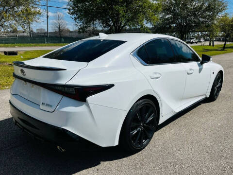 2024 Lexus IS 350 F SPORT Design