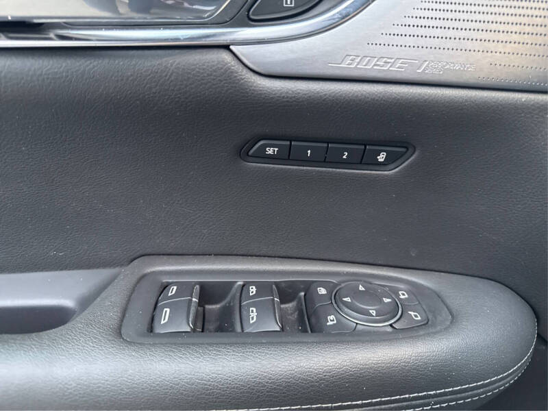 2023 Cadillac XT6 Sport