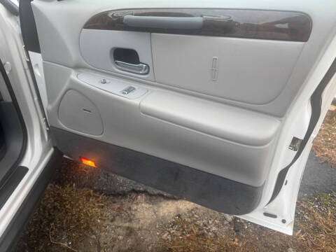 1998 Lincoln Town Car Executive