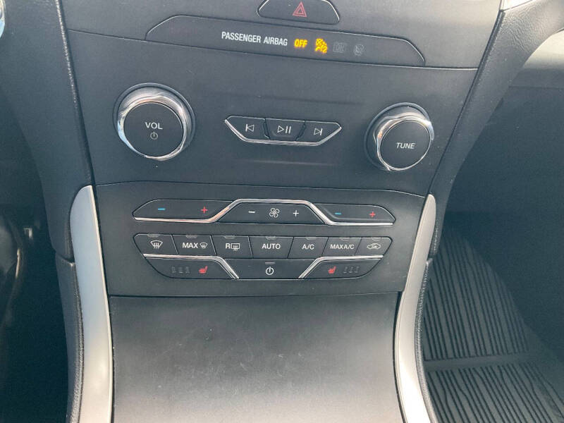 2019 Ford Edge SEL