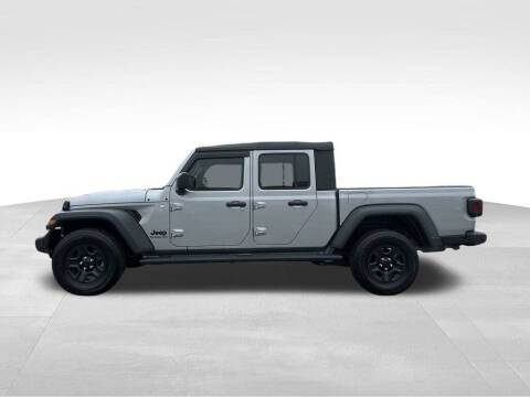 2021 Jeep Gladiator Sport