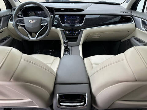 2022 Cadillac XT6 Premium Luxury