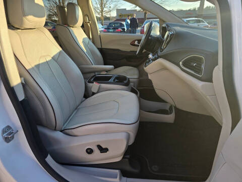 2017 Chrysler Pacifica Limited
