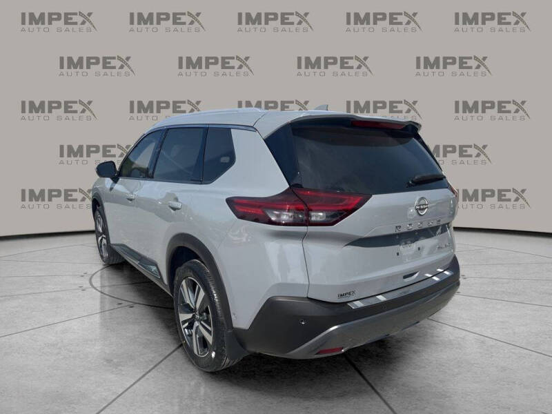 2023 Nissan Rogue SL