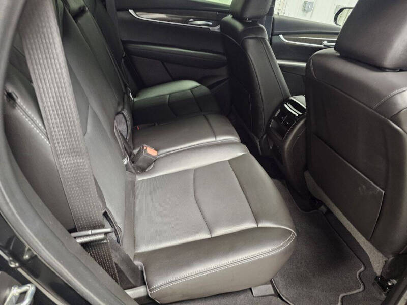 2022 Cadillac XT5 Sport