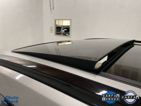 2025 Volvo XC60 B5 Plus Dark Theme