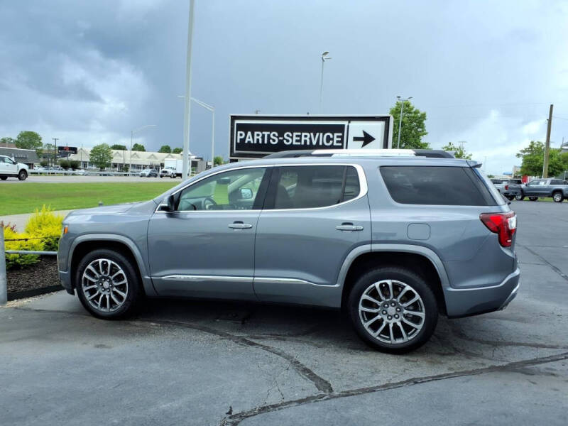 2021 GMC Acadia Denali