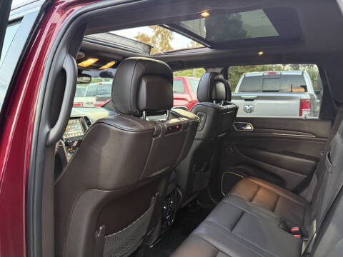 2017 Jeep Grand Cherokee Summit