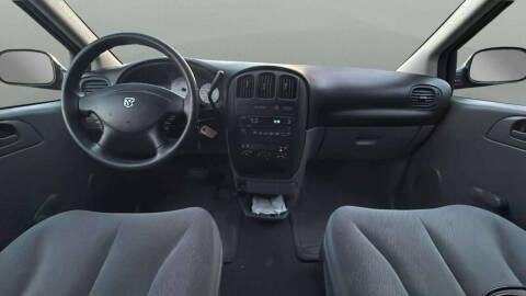2005 Dodge Grand Caravan SE
