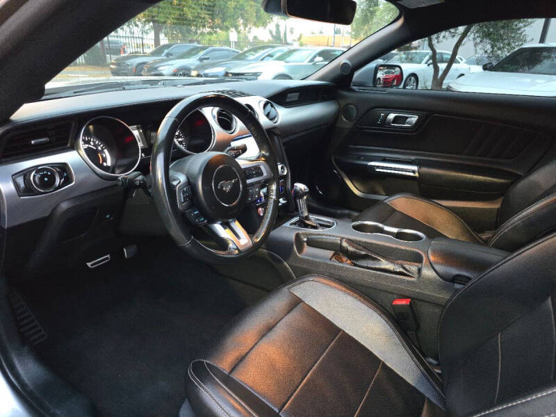 2023 Ford Mustang EcoBoost Premium