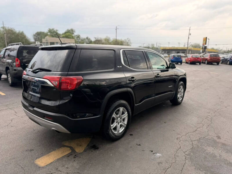 2017 GMC Acadia SLE-1