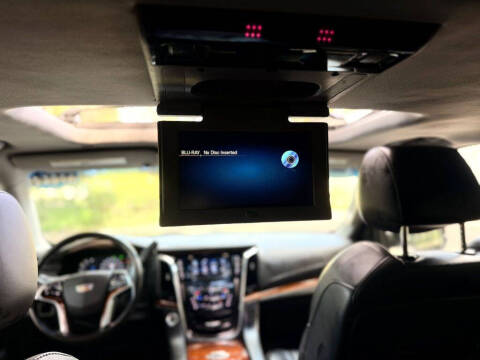 2017 Cadillac Escalade ESV Premium Luxury