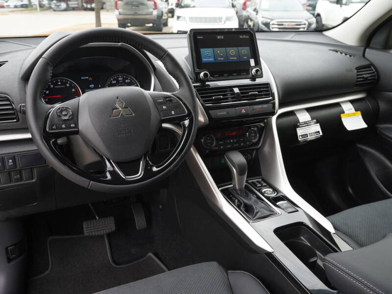 2026 Mitsubishi Eclipse Cross SE