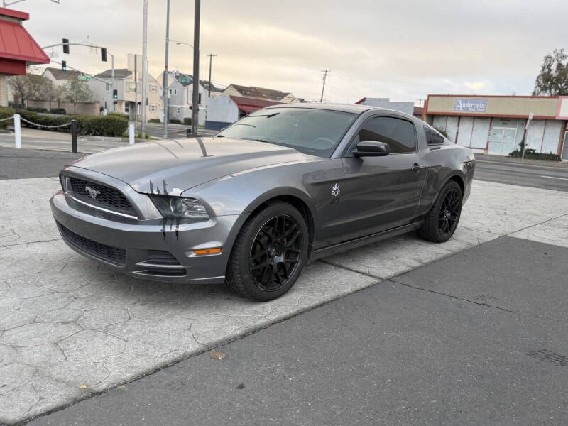 2013 Ford Mustang V6