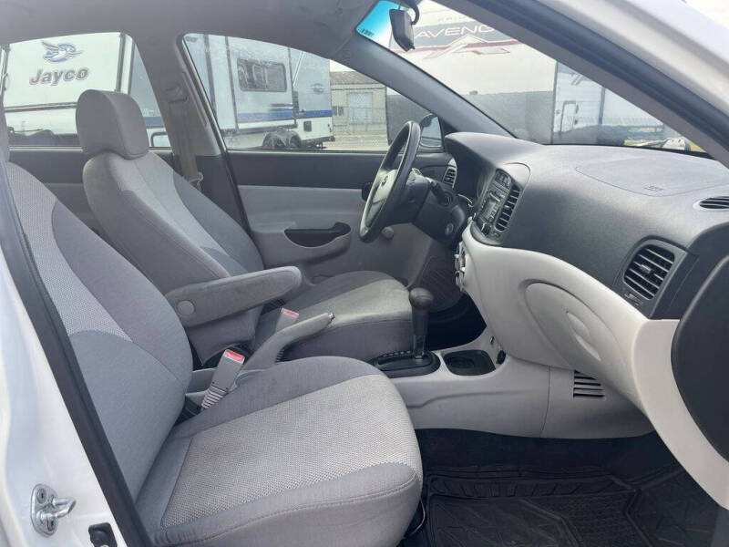 2009 Hyundai Accent GLS