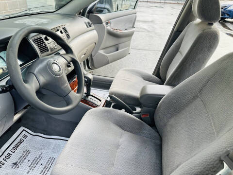 2003 Toyota Corolla LE