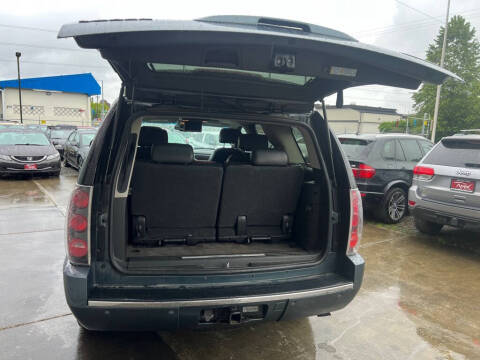 2007 GMC Yukon Denali