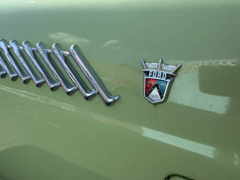 1956 Ford Thunderbird