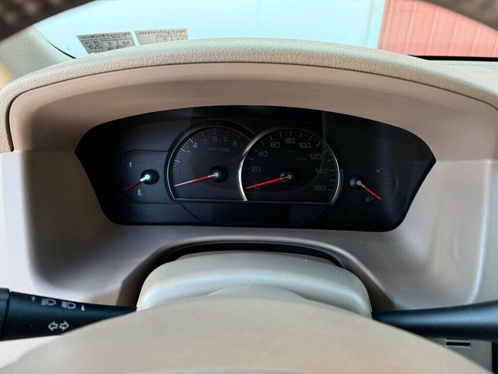 2006 Cadillac STS 29