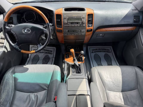 2004 Lexus GX 470