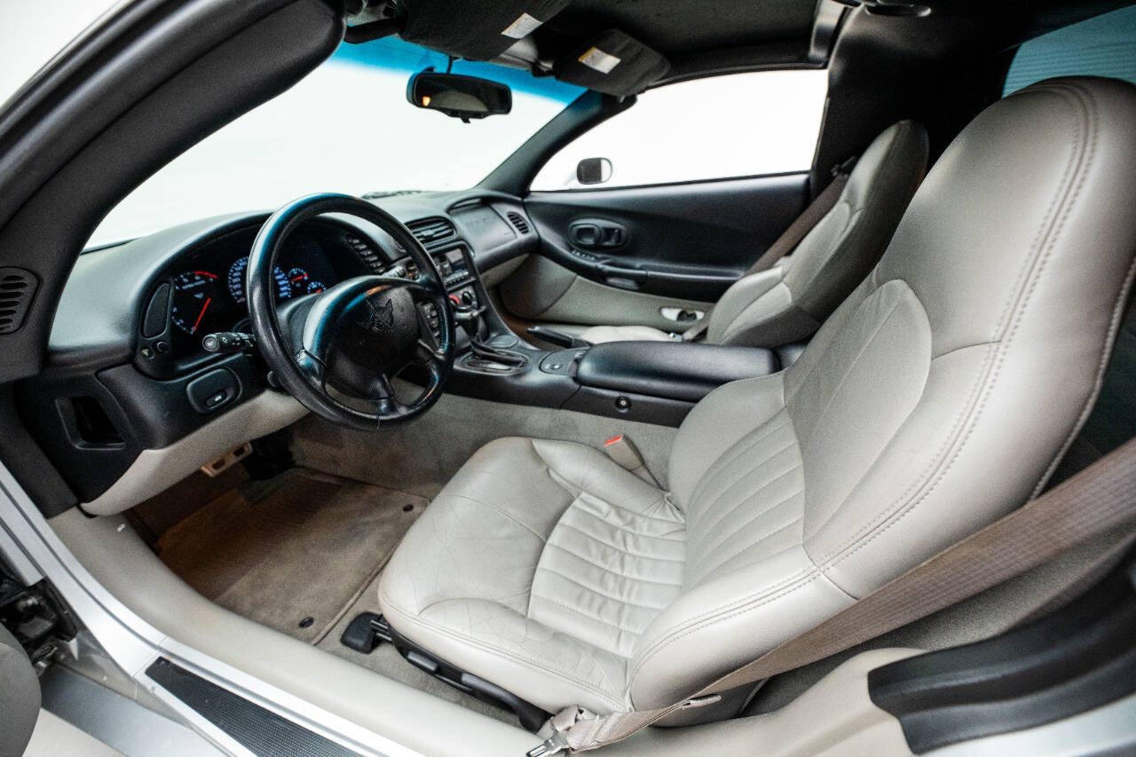 2001 Chevrolet Corvette 74