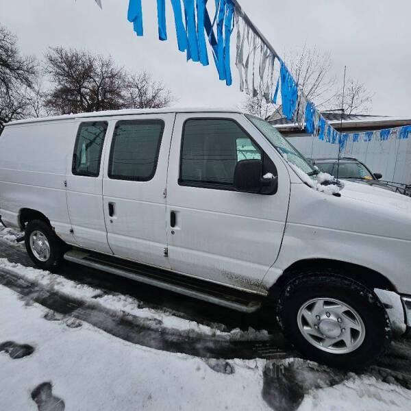 2011 Ford E-Series E-250