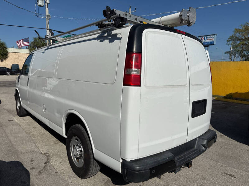 2019 Chevrolet Express 2500