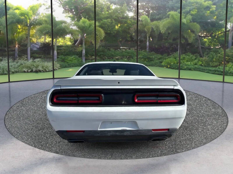 2020 Dodge Challenger