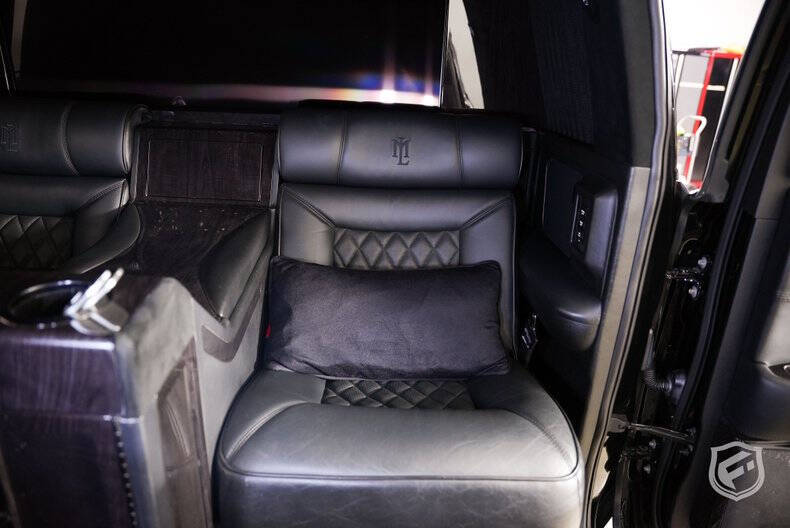2018 Cadillac Escalade ESV Platinum