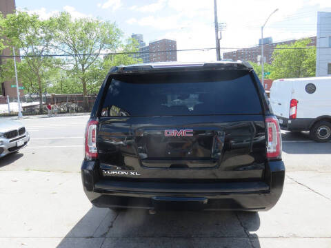 2016 GMC Yukon SLT