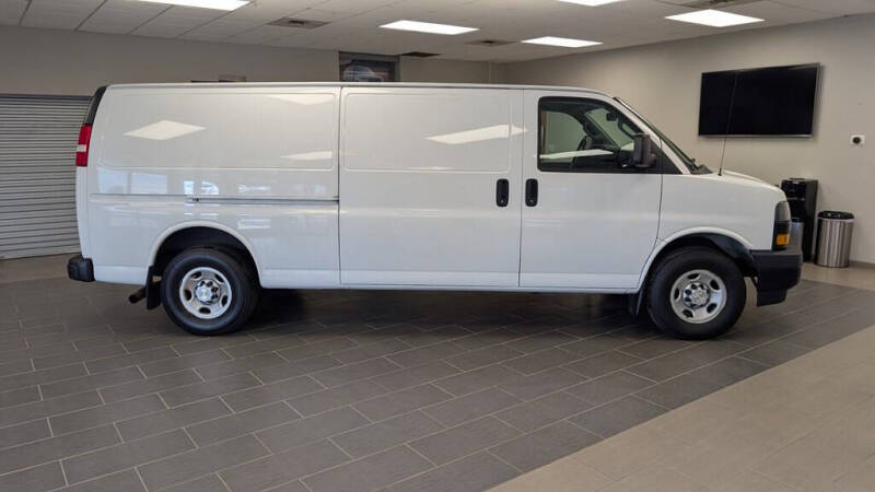 2020 Chevrolet Express 3500