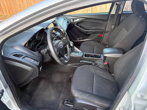 2017 Ford Focus SEL