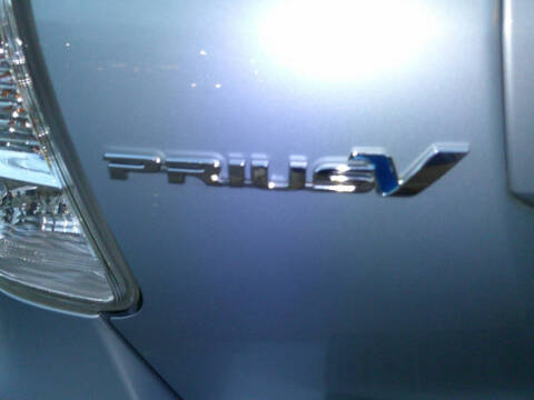 2013 Toyota Prius v Five
