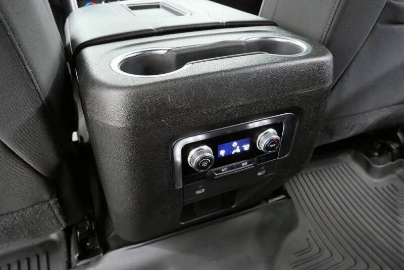 2021 GMC Yukon SLE