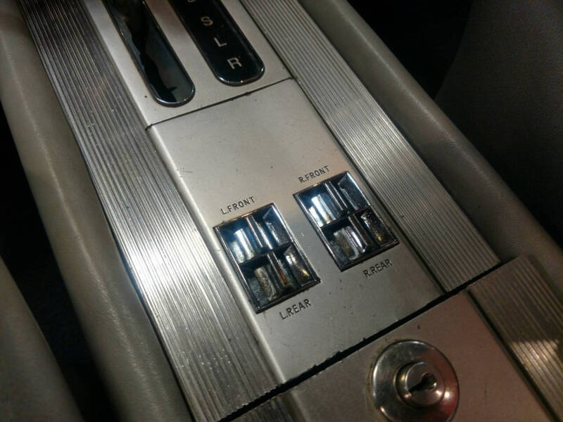 1962 Oldsmobile Starfire