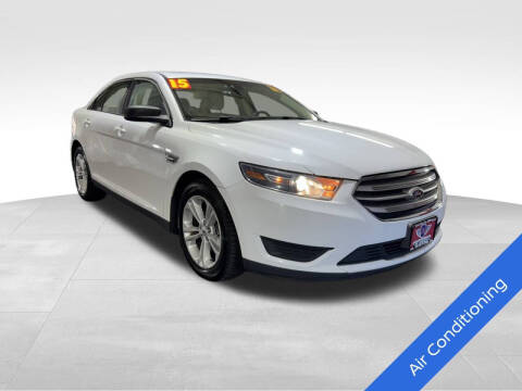 2015 Ford Taurus