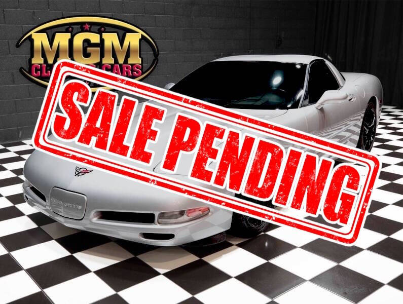 2004 Chevrolet Corvette 2