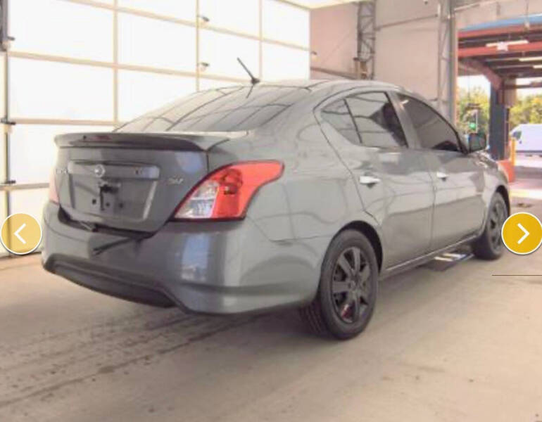 2017 Nissan Versa 1.6 SV