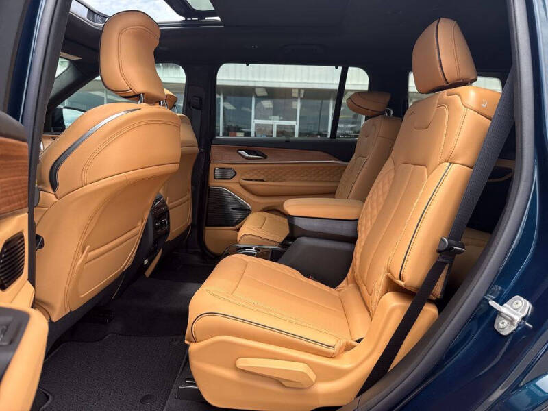 2026 Jeep Grand Cherokee L Summit