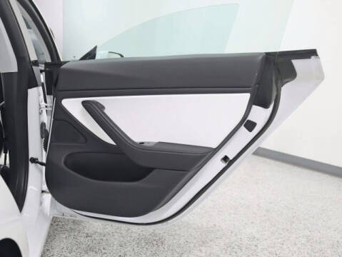 2020 Tesla Model 3 Performance