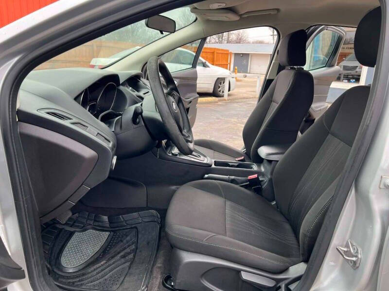 2017 Ford Focus SE
