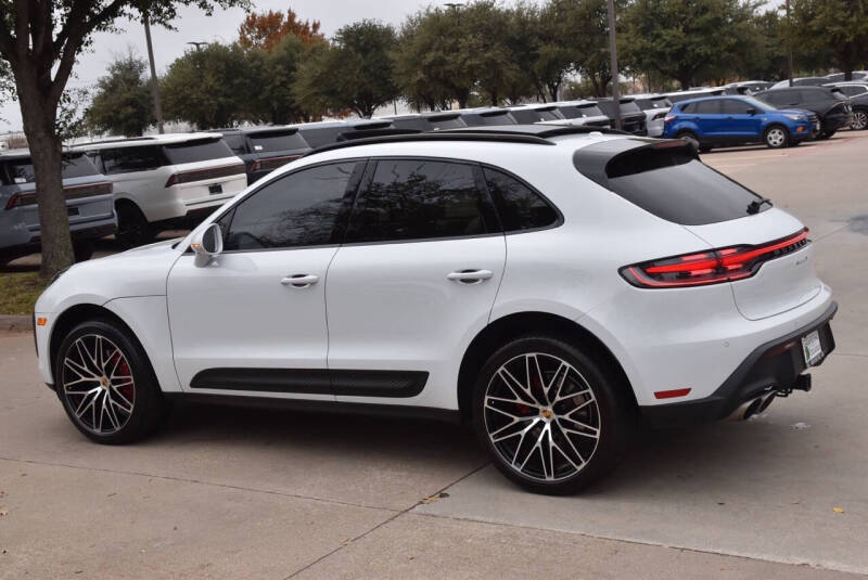 2023 Porsche Macan S