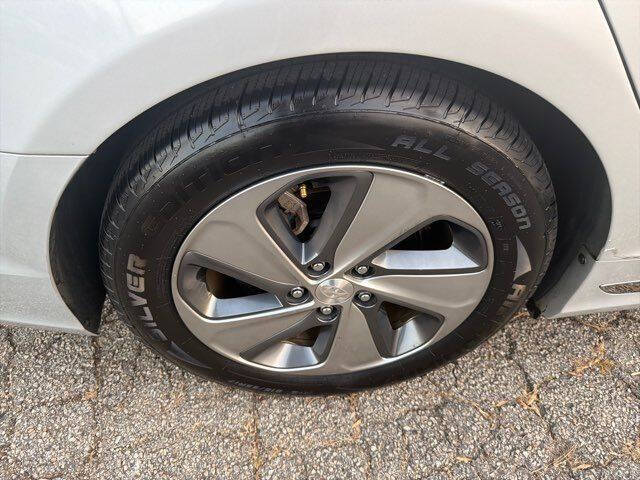 2016 Hyundai Sonata Hybrid