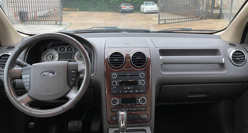 2008 Ford Taurus X Eddie Bauer