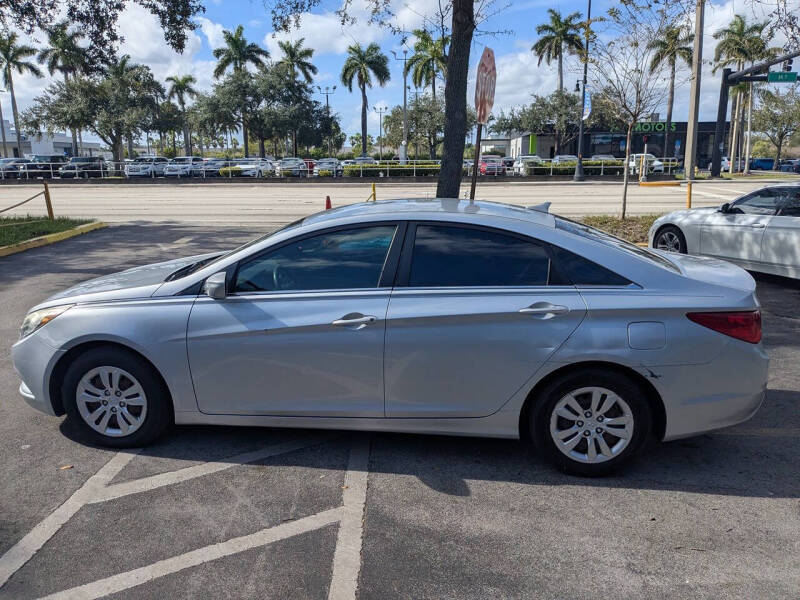 2011 Hyundai Sonata GLS