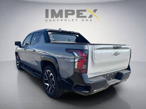 2025 Chevrolet Silverado EV RST