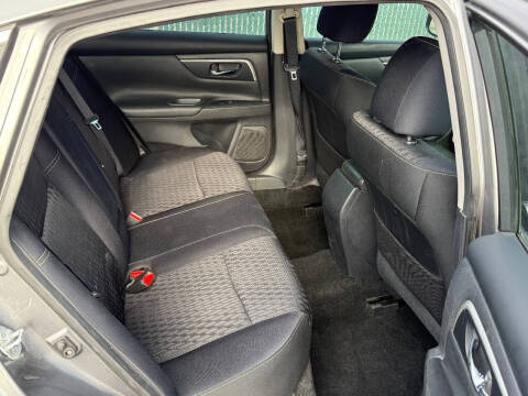 2017 Nissan Altima 2.5 SV