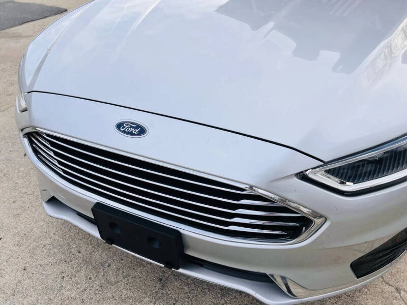 2019 Ford Fusion SEL