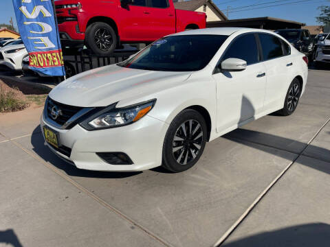 2018 Nissan Altima for sale at A AND A AUTO SALES in Gadsden AZ