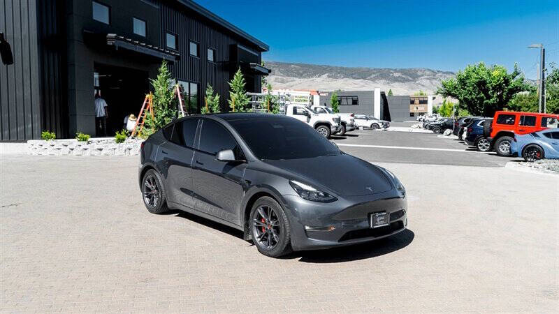 2022 Tesla Model Y Performance